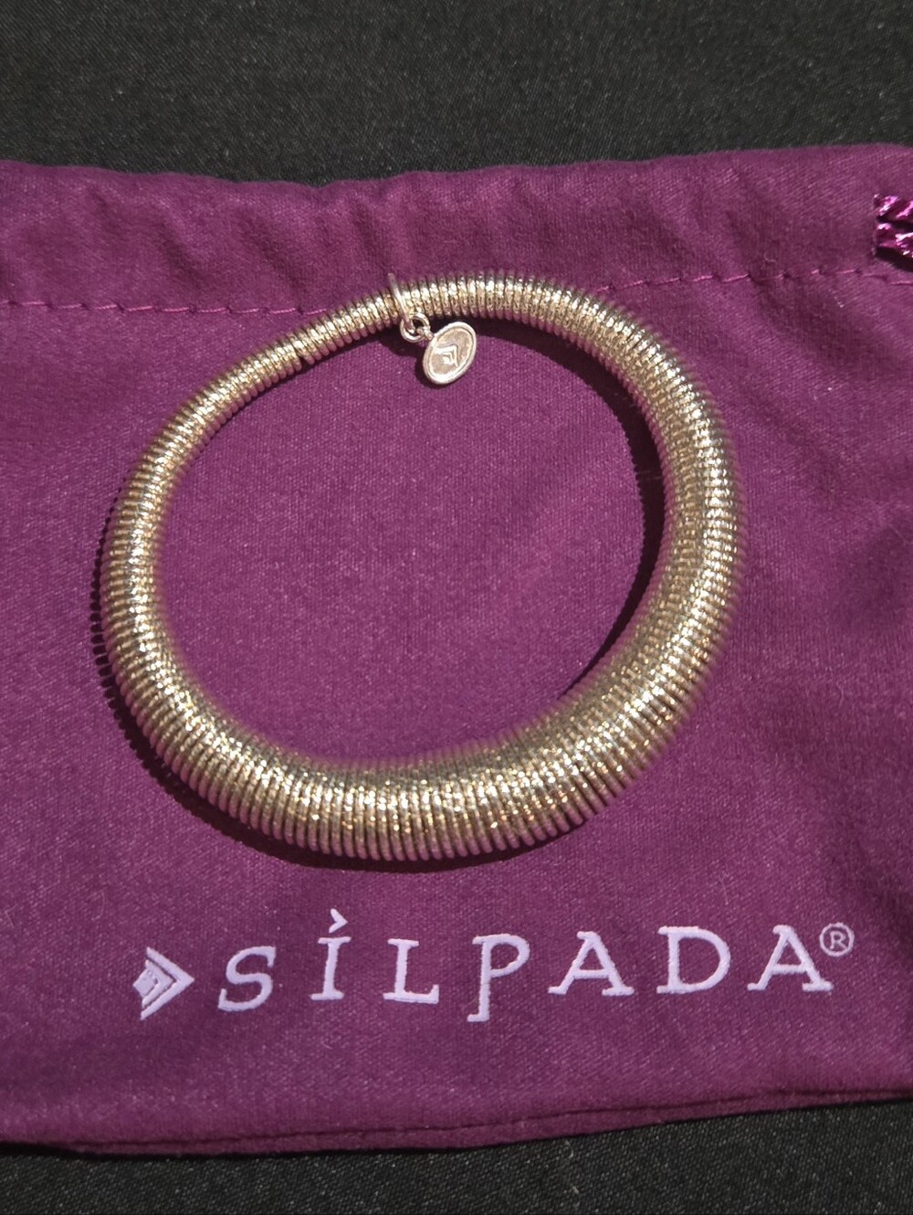 NIB Silpada Stretch Bracelet | Original Box & Pouch | Classic Ribbed Design - Picture 3 of 8
